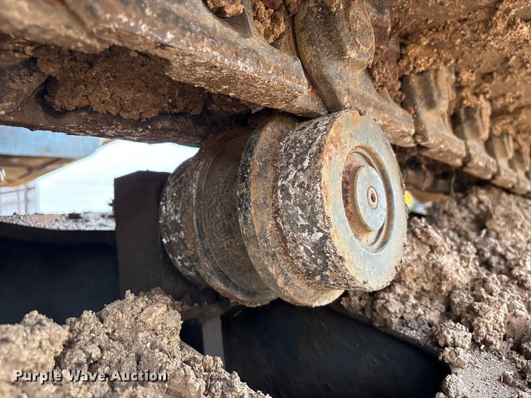 image for item EU0525 2013 Hyundai Robex 220LC-9A excavator