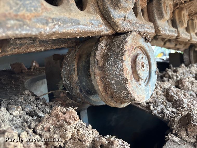 image for item EU0525 2013 Hyundai Robex 220LC-9A excavator