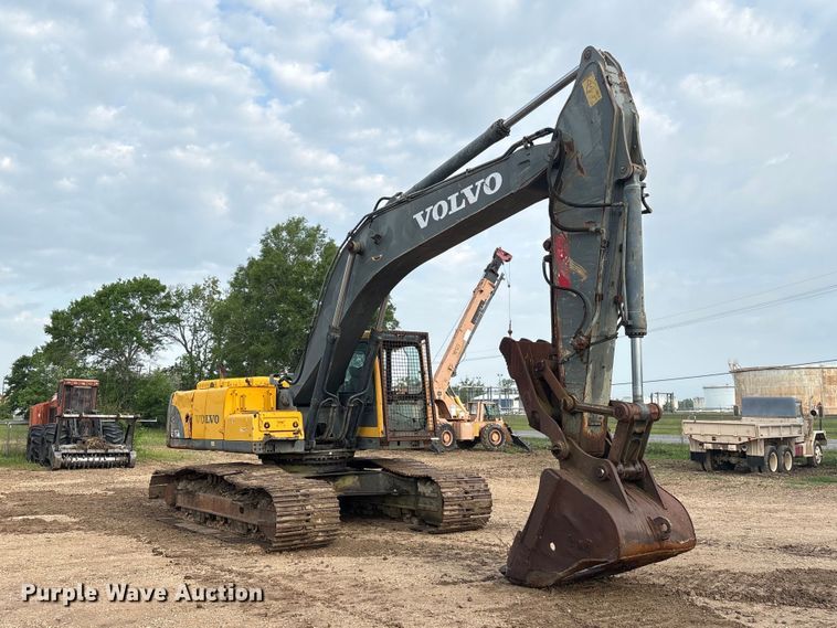 image for item EU0526 2006 Volvo EC290B LC excavator