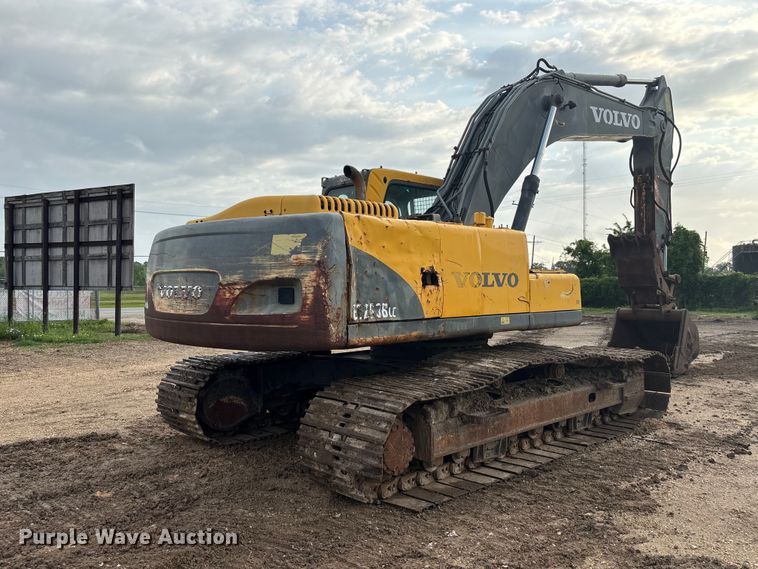 image for item EU0526 2006 Volvo EC290B LC excavator