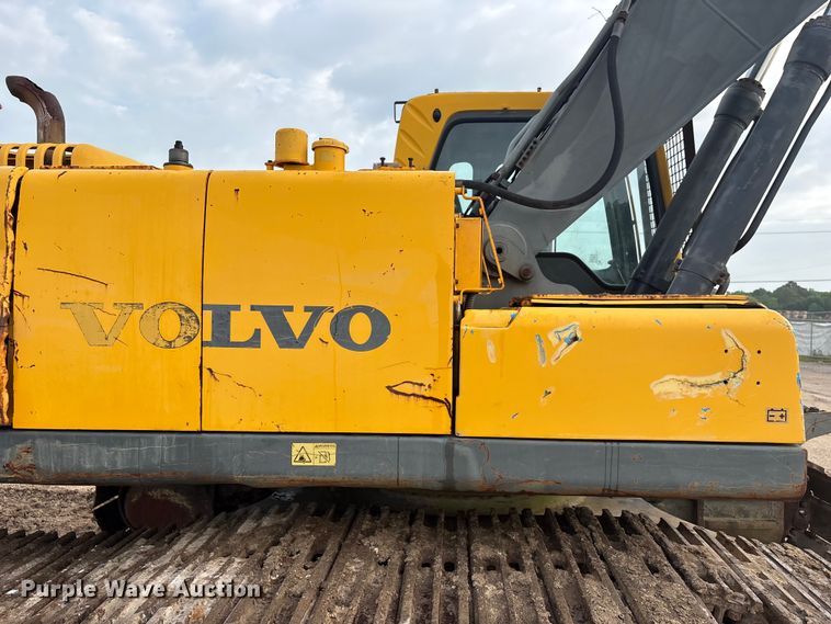 image for item EU0526 2006 Volvo EC290B LC excavator
