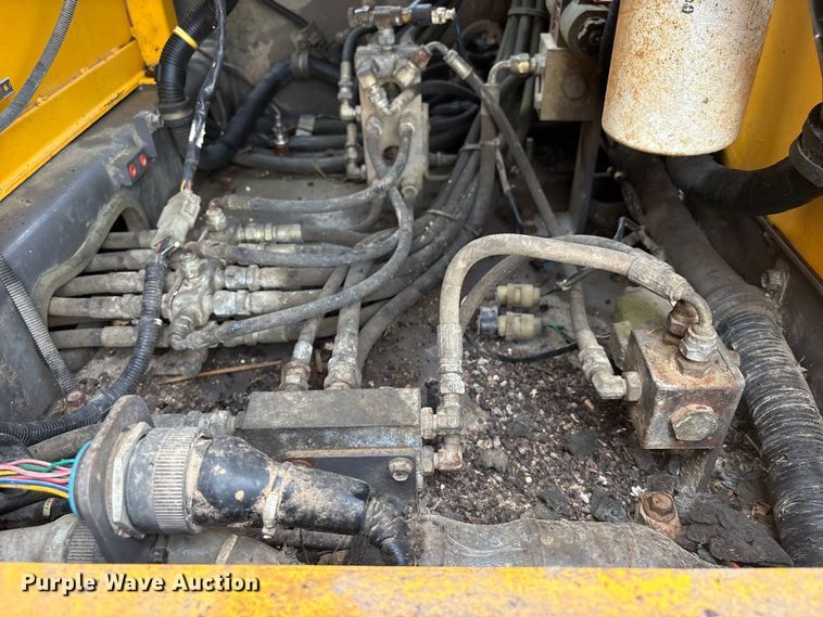 image for item EU0526 2006 Volvo EC290B LC excavator