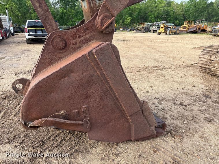 image for item EU0526 2006 Volvo EC290B LC excavator