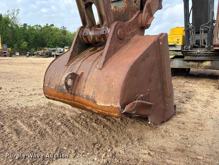 image for item EU0526 2006 Volvo EC290B LC excavator