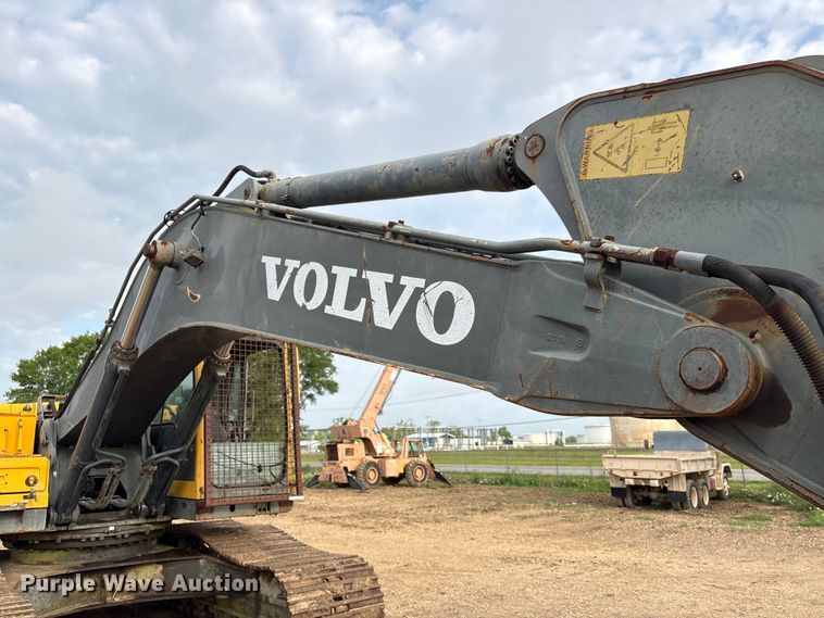 image for item EU0526 2006 Volvo EC290B LC excavator