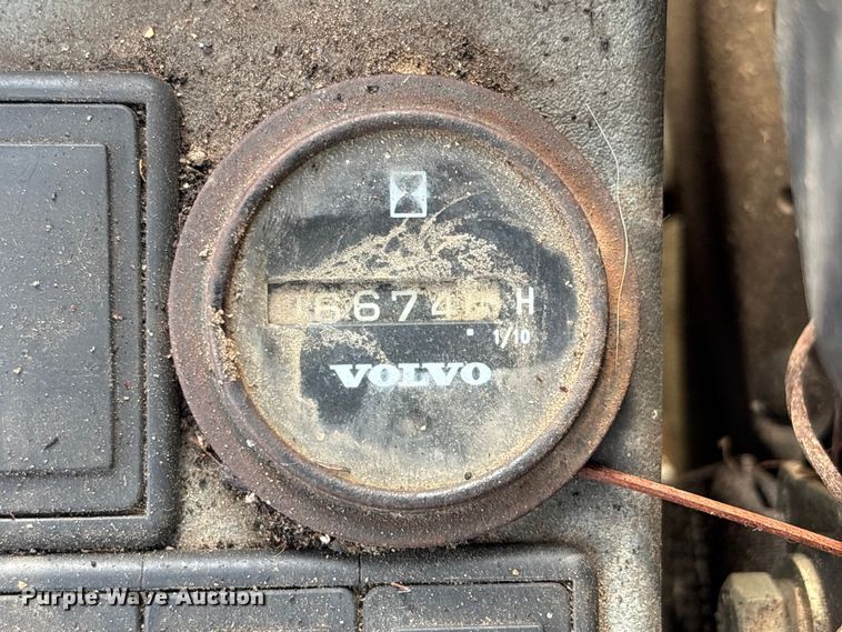 image for item EU0526 2006 Volvo EC290B LC excavator