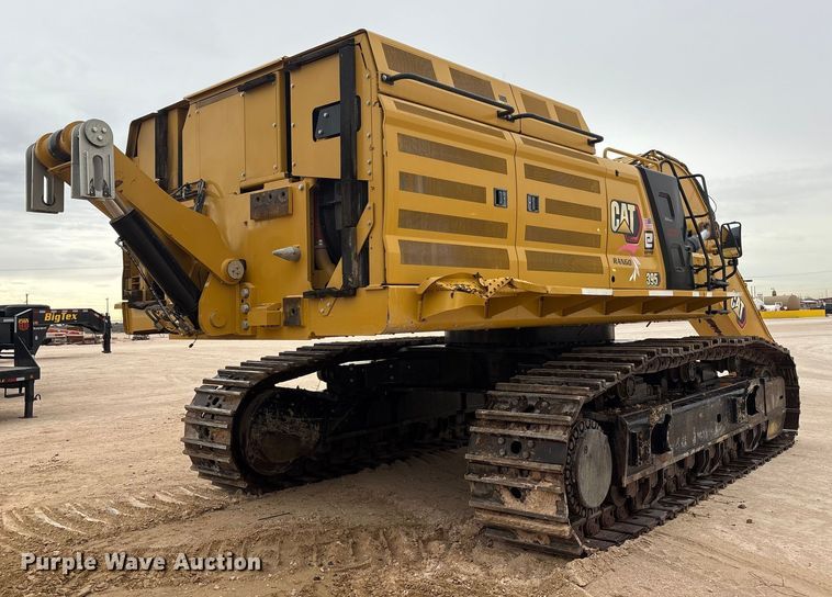 image for item EU4832 2020 Caterpillar 395 excavator