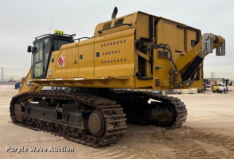 image for item EU4832 2020 Caterpillar 395 excavator