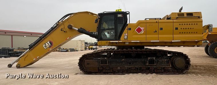 image for item EU4832 2020 Caterpillar 395 excavator