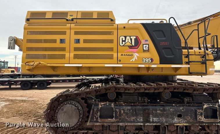 image for item EU4832 2020 Caterpillar 395 excavator