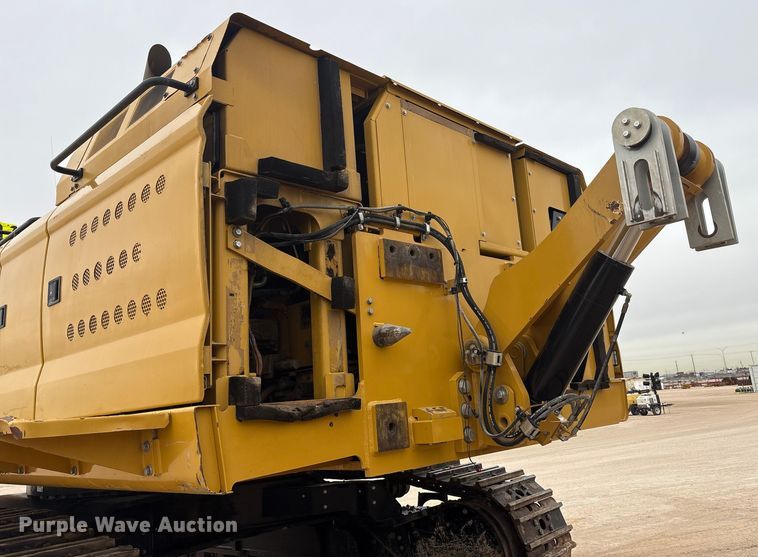 image for item EU4832 2020 Caterpillar 395 excavator