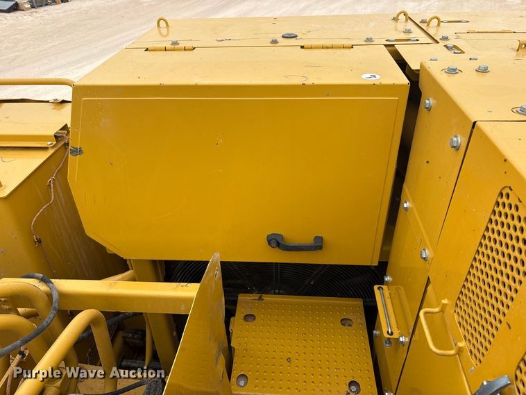 image for item EU4832 2020 Caterpillar 395 excavator