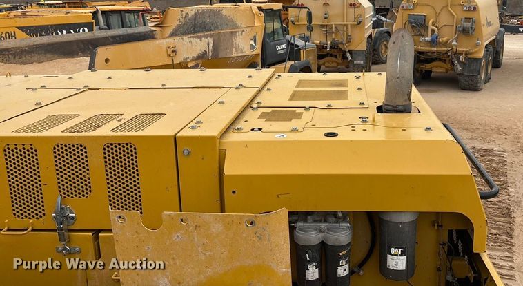 image for item EU4832 2020 Caterpillar 395 excavator