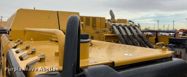 image for item EU4832 2020 Caterpillar 395 excavator