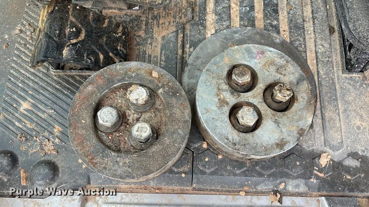 image for item EU4832 2020 Caterpillar 395 excavator