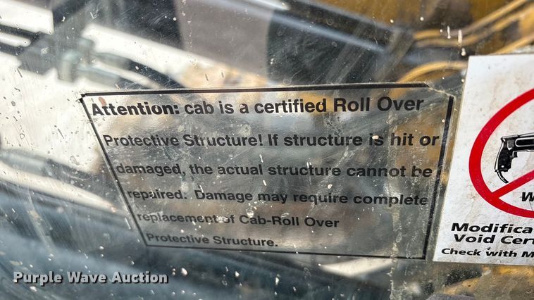 image for item EU4832 2020 Caterpillar 395 excavator