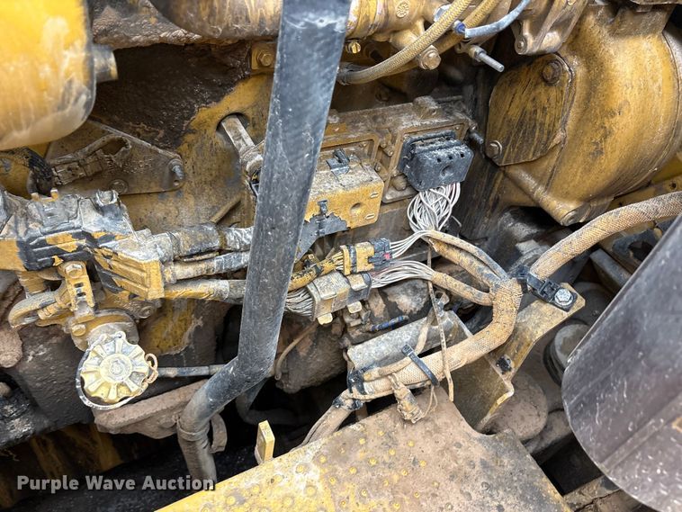 image for item EU4832 2020 Caterpillar 395 excavator