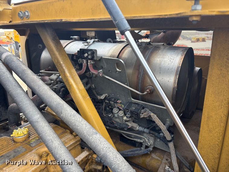 image for item EU4832 2020 Caterpillar 395 excavator