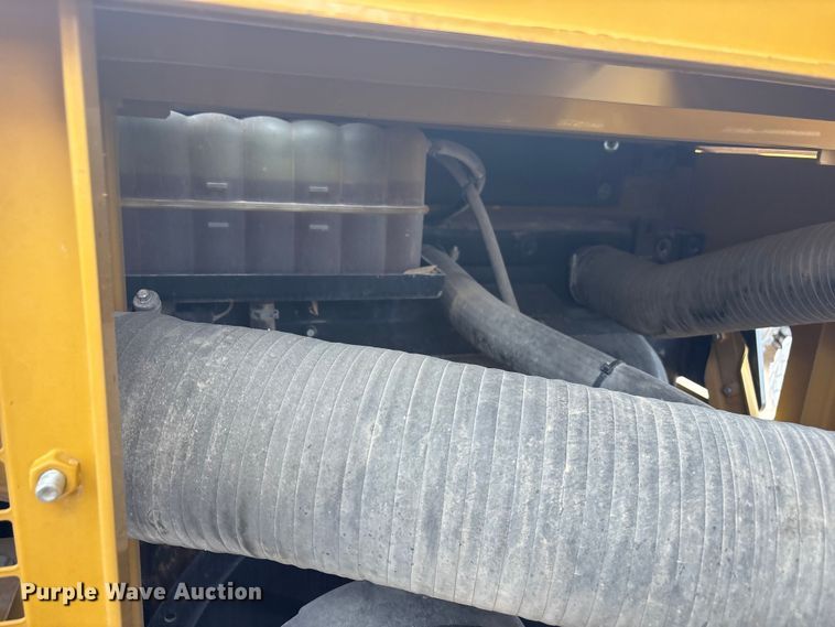 image for item EU4832 2020 Caterpillar 395 excavator