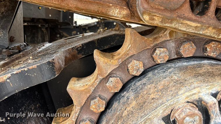 image for item EU4832 2020 Caterpillar 395 excavator