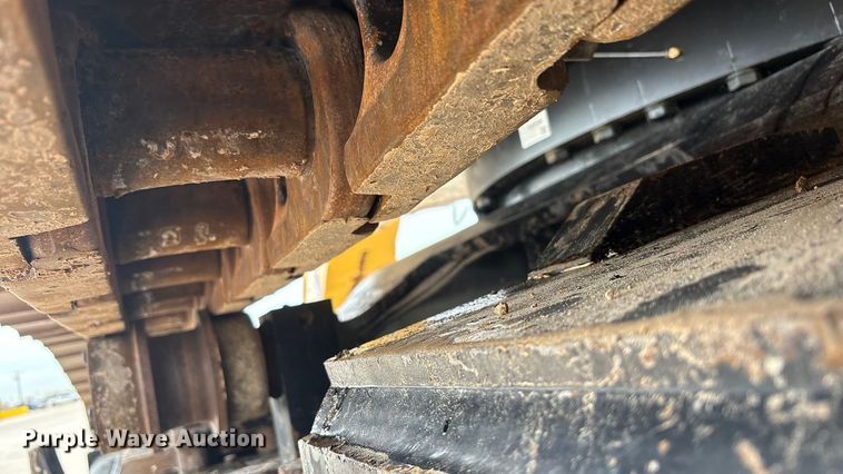 image for item EU4832 2020 Caterpillar 395 excavator