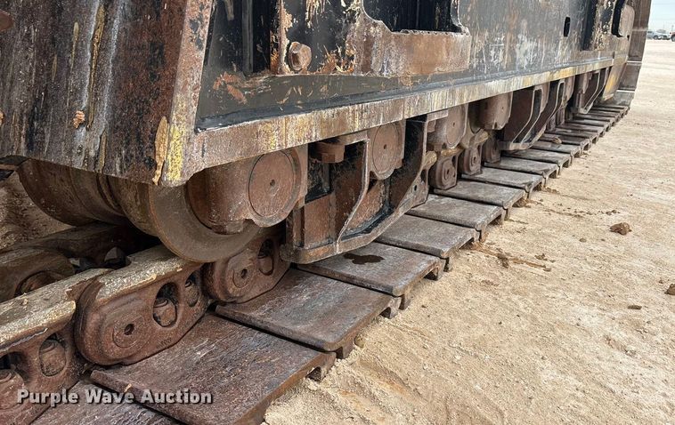 image for item EU4832 2020 Caterpillar 395 excavator