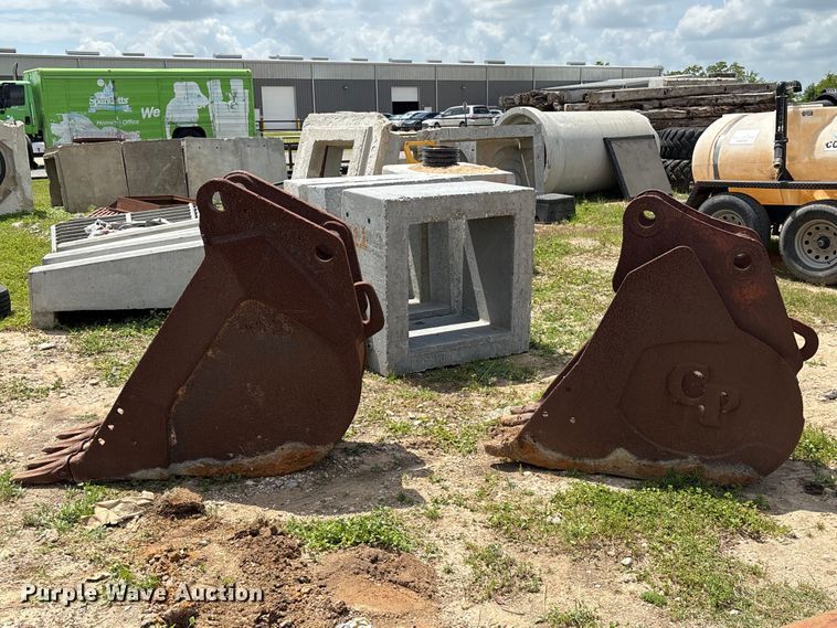 image for item EU7495 Tooth Pro and CP (2) excavator buckets