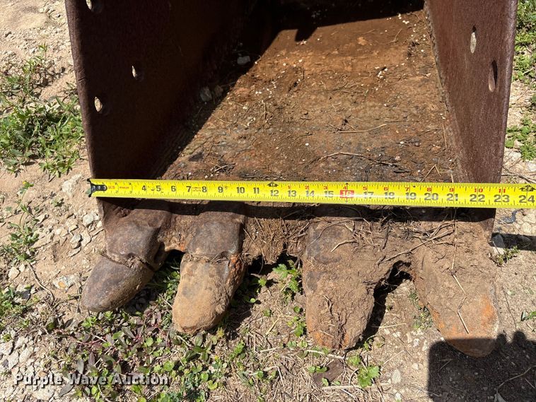 image for item EU7495 Tooth Pro and CP (2) excavator buckets