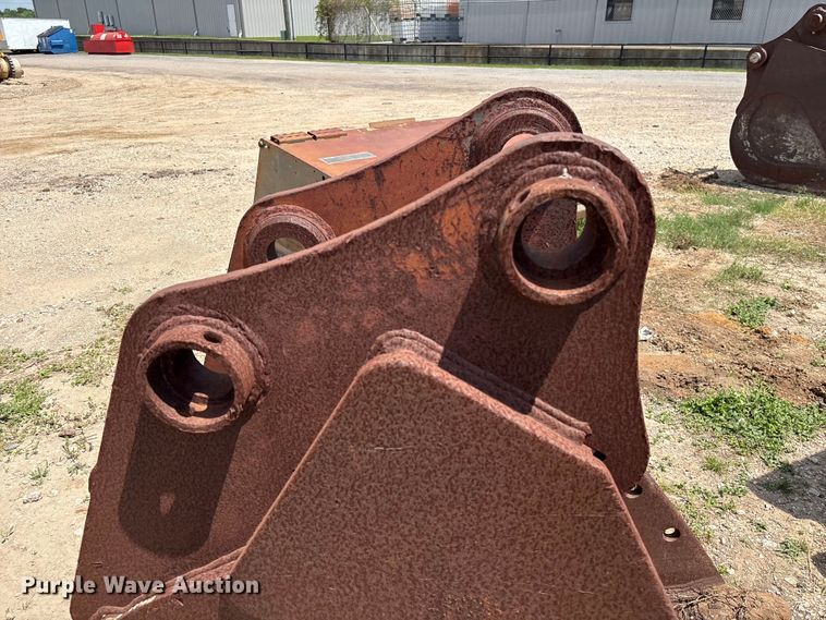 image for item EU7495 Tooth Pro and CP (2) excavator buckets