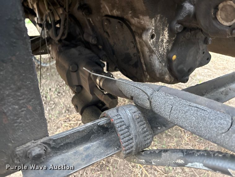 image for item EV2890 2004 Mack Granite dump truck