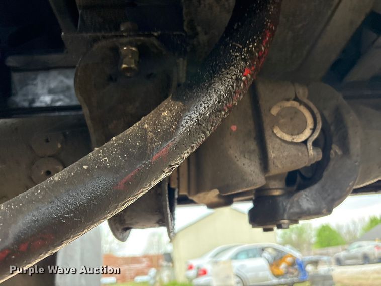 image for item EV2890 2004 Mack Granite dump truck