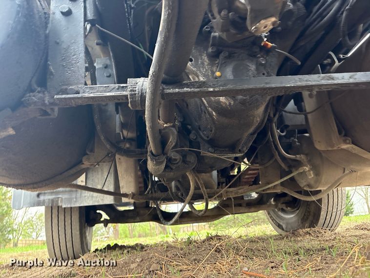 image for item EV2890 2004 Mack Granite dump truck