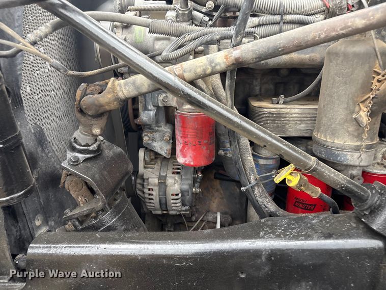 image for item EV2890 2004 Mack Granite dump truck