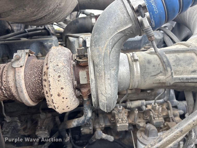 image for item EV2890 2004 Mack Granite dump truck