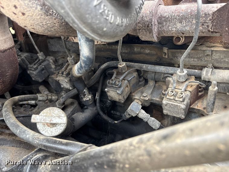 image for item EV2890 2004 Mack Granite dump truck