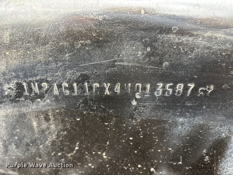 image for item EV2890 2004 Mack Granite dump truck