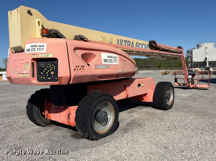 image for item EV2907 2003 JLG 1200SJP boom lift