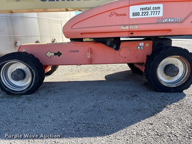 image for item EV2907 2003 JLG 1200SJP boom lift