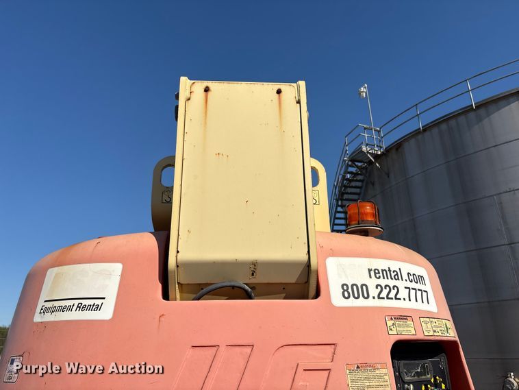 image for item EV2907 2003 JLG 1200SJP boom lift