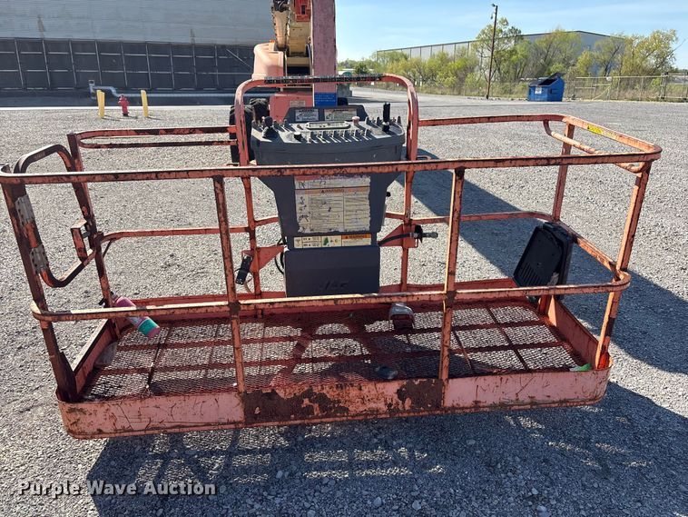 image for item EV2907 2003 JLG 1200SJP boom lift