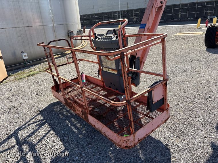 image for item EV2907 2003 JLG 1200SJP boom lift