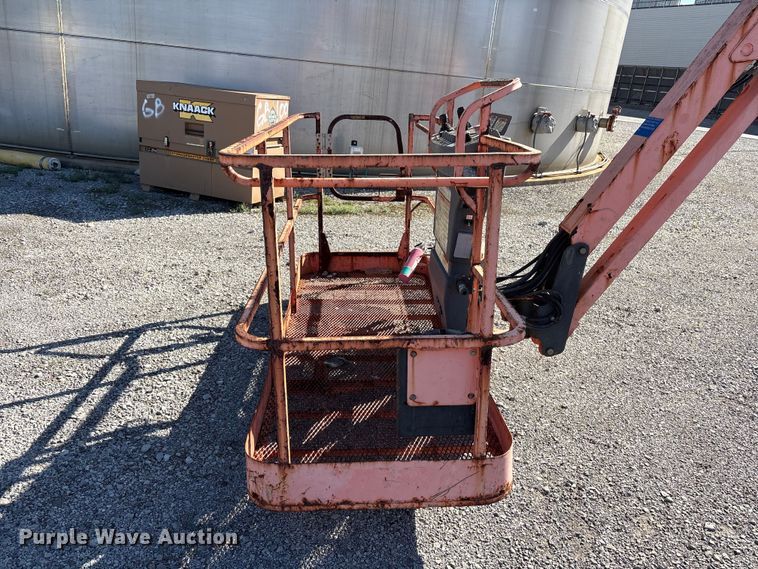 image for item EV2907 2003 JLG 1200SJP boom lift