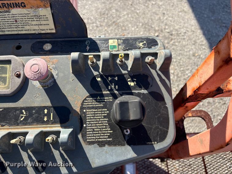image for item EV2907 2003 JLG 1200SJP boom lift