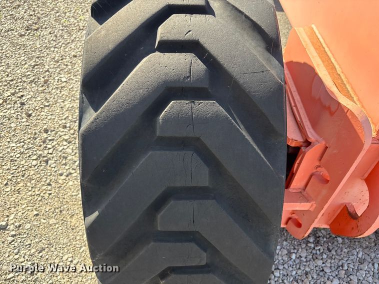 image for item EV2907 2003 JLG 1200SJP boom lift