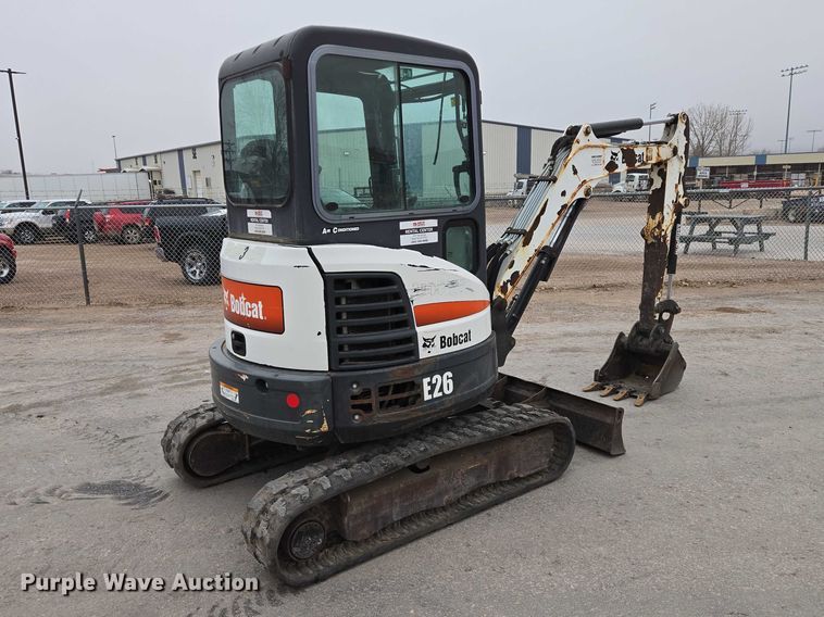 image for item EV5581 2015 Bobcat E26 mini excavator