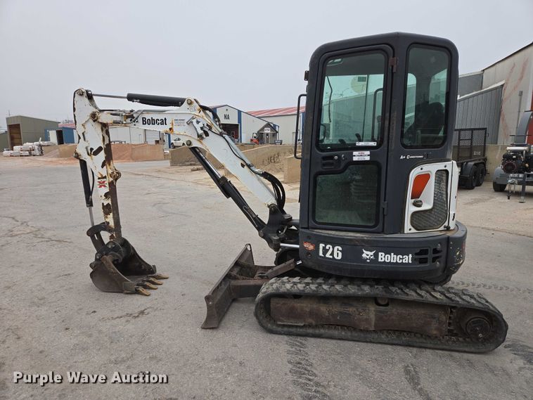 image for item EV5581 2015 Bobcat E26 mini excavator