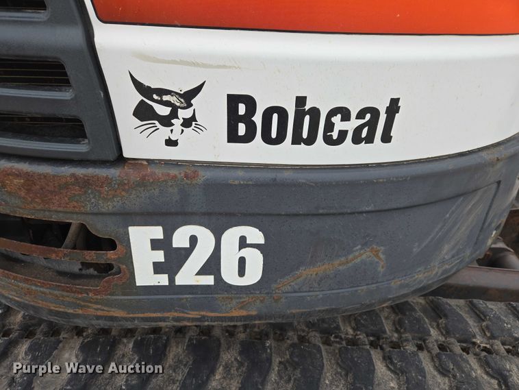 image for item EV5581 2015 Bobcat E26 mini excavator