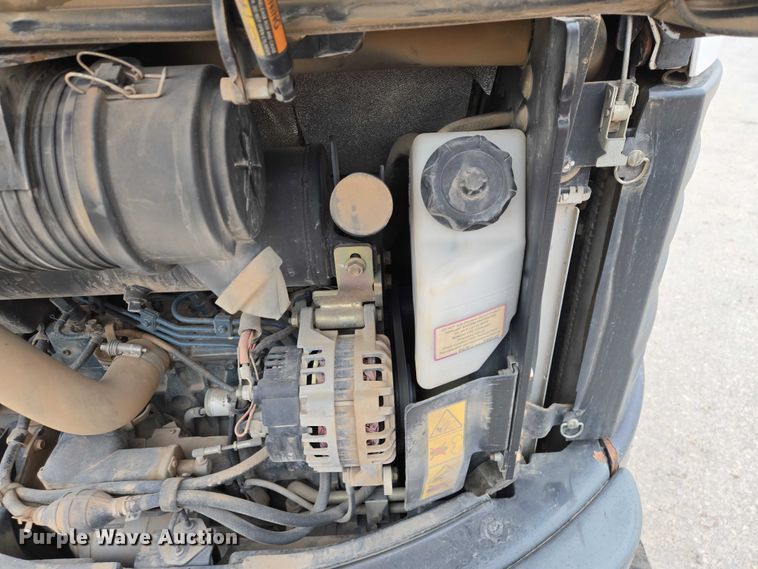 image for item EV5581 2015 Bobcat E26 mini excavator