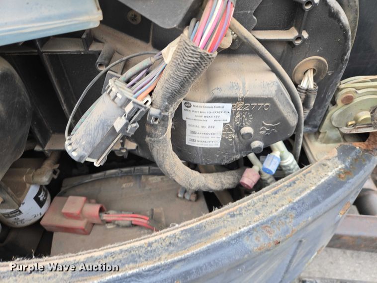 image for item EV5581 2015 Bobcat E26 mini excavator