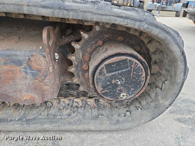 image for item EV5581 2015 Bobcat E26 mini excavator